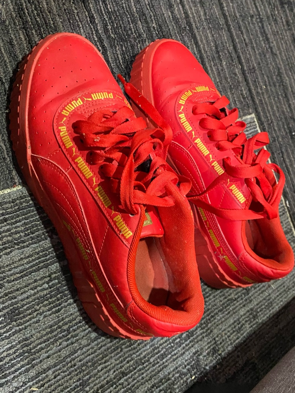 Puma Kids' Red Low-Top Sneakers with Yellow Branding